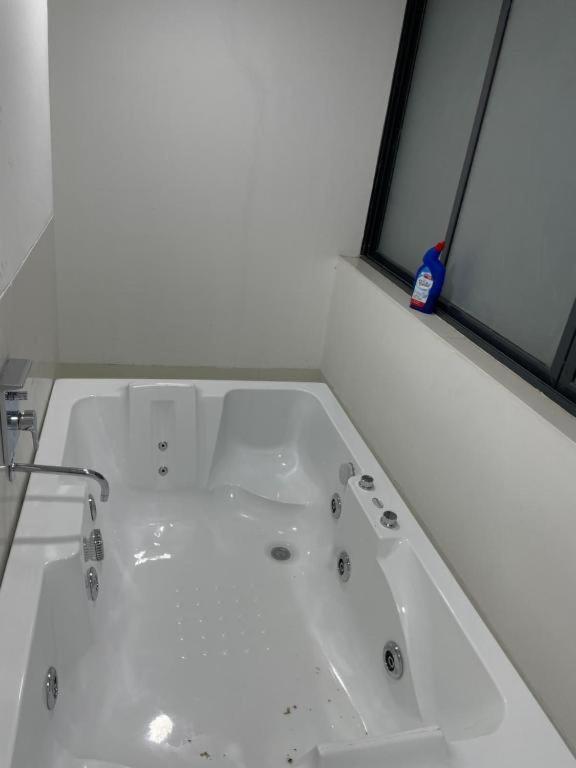 Royal Nest Premium Hotel Mundhwa Ngoại thất bức ảnh